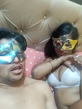 Snapshot of Radhika_01 chatting on April 1, 2026, 5:43 pm Radhika 01 online show from April 1, 2026, 5:43 pm