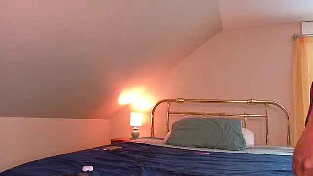 SparklingSoleil online show from July 10, 2026, 4:40 pm