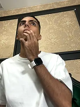 Mister Obsession online show from November 28, 2025, 7:14 pm