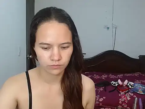 Snapshot of yarafuckass chatting on October 21, 2025, 4:39 pm yarafuckass online show from October 21, 2025, 4:39 pm
