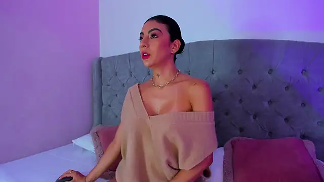 BianncaRibeiro online show from May 20, 2026, 9:12 pm