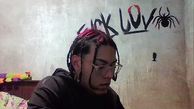 Snapshot of dirty_model chatting on November 27, 2025, 8:26 am dirty model online show from November 27, 2025, 8:26 am