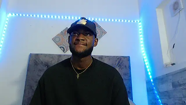 eebony stallion online show from April 14, 2026, 6:24 pm