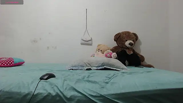 Snapshot of toxic_sweet_ chatting on February 15, 2026, 4:35 am toxic sweet online show from February 15, 2026, 4:35 am