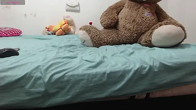 Snapshot of toxic_sweet_ chatting on February 13, 2026, 6:24 am toxic sweet online show from February 13, 2026, 6:24 am