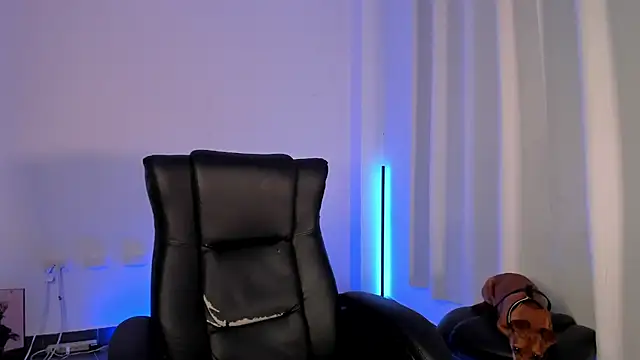 nathan blake online show from December 4, 2025, 7:46 pm