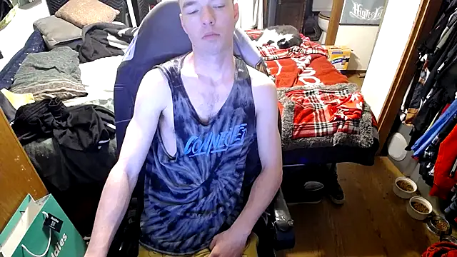 Snapshot of womenhateme69 chatting on September 10, 2025, 5:45 pm womenhateme69 online show from September 10, 2025, 5:45 pm