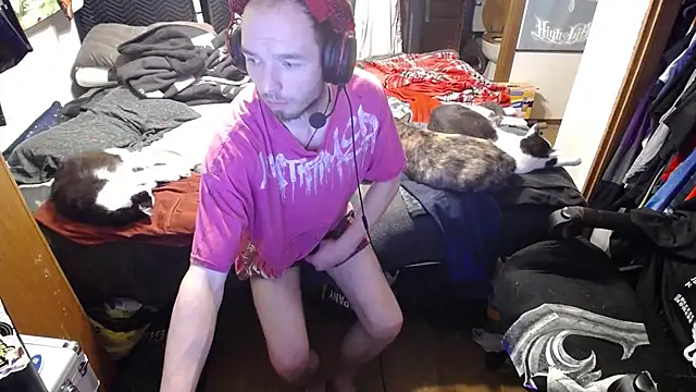 Snapshot of womenhateme69 chatting on October 23, 2025, 7:18 am womenhateme69 online show from October 23, 2025, 7:18 am