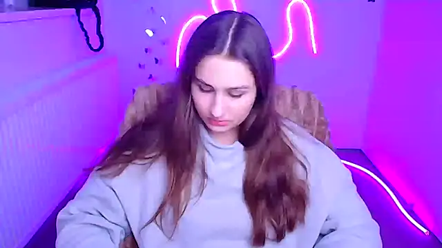 Snapshot of Stefanie_Sweet chatting on February 17, 2026, 12:24 pm Stefanie Sweet online show from February 17, 2026, 12:24 pm