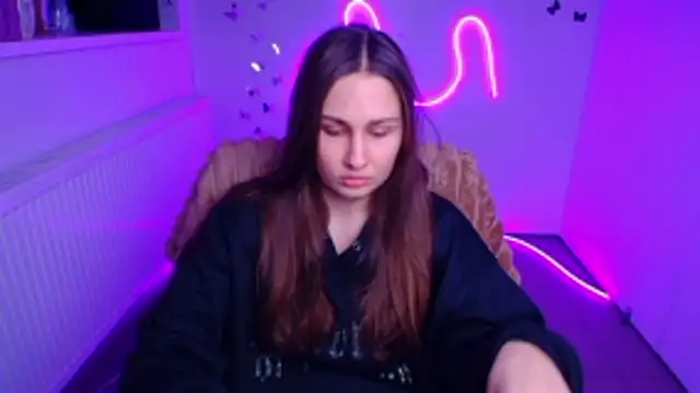 Snapshot of Stefanie_Sweet chatting on February 19, 2026, 12:24 pm Stefanie Sweet online show from February 19, 2026, 12:24 pm