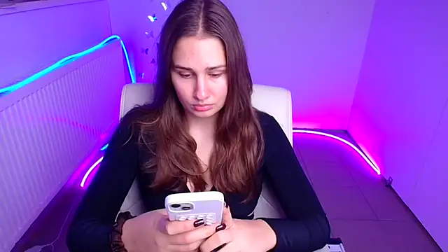 Snapshot of Stefanie_Sweet chatting on October 20, 2025, 5:20 am Stefanie Sweet online show from October 20, 2025, 5:20 am