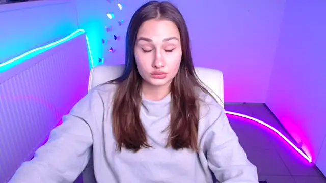Snapshot of Stefanie_Sweet chatting on October 16, 2025, 11:29 am Stefanie Sweet online show from October 16, 2025, 11:29 am