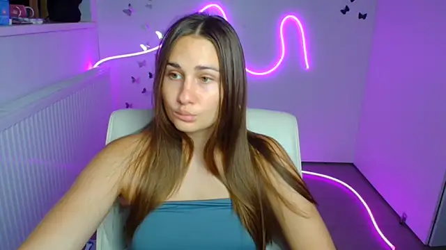 Snapshot of Stefanie_Sweet chatting on August 4, 2026, 5:45 am Stefanie Sweet online show from August 4, 2026, 5:45 am