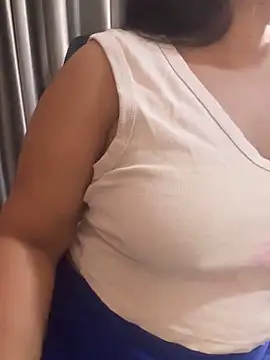 Maggi-is-back online show from November 4, 2025, 3:21 am