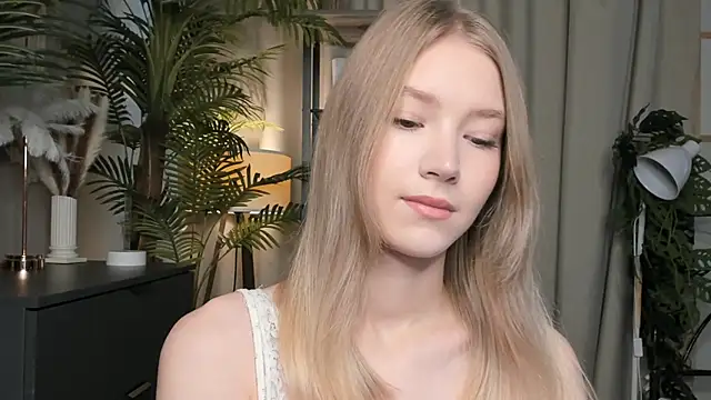 ChinBonnell online show from October 26, 2025, 5:41 am