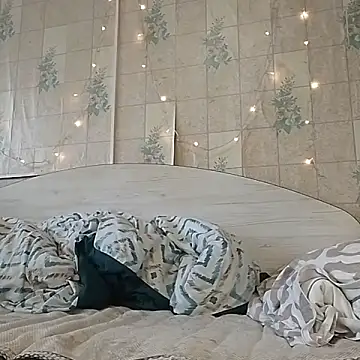 Tupo070481 online show from February 19, 2026, 7:05 am