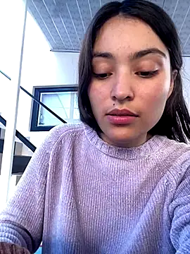 hotwife26 online show from September 29, 2025, 4:23 pm