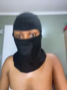 Sexy blackwoman online show from March 23, 2026, 6:52 pm