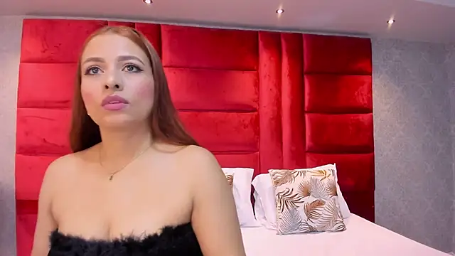 Snapshot of VictoriaFerro chatting on February 25, 2026, 2:50 pm VictoriaFerro online show from February 25, 2026, 2:50 pm