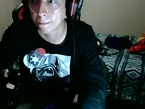 Snapshot of IsmaelHDVZKA chatting on March 6, 2026, 2:06 am IsmaelHDVZKA online show from March 6, 2026, 2:06 am