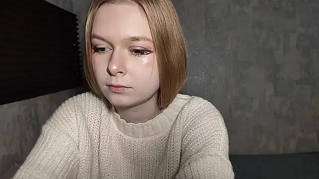 LiaVibes online show from February 5, 2026, 6:09 am