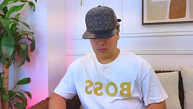 Naim Bennetsex online show from March 18, 2026, 6:20 pm