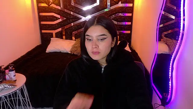 Natalie loffreda online show from March 12, 2026, 8:35 pm