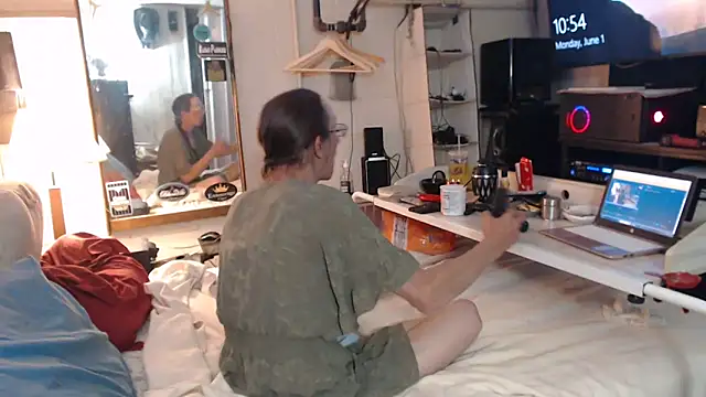 Puff0169 online show from June 2, 2026, 2:55 am