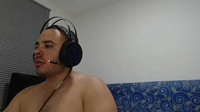 Ana ThiagoxX online show from February 3, 2026, 5:27 am