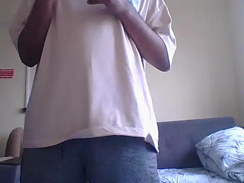 dream32222 online show from September 24, 2025, 9:05 am