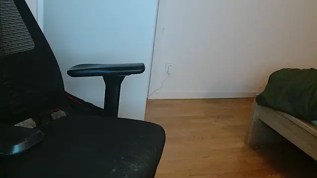 th1  online show from February 26, 2026, 4:45 am