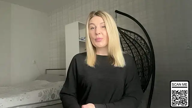 Blondie xoxoxo online show from March 29, 2026, 10:28 am