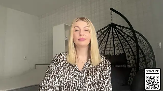 Blondie xoxoxo online show from March 25, 2026, 11:09 am