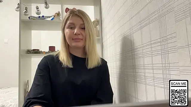 Blondie xoxoxo online show from December 18, 2025, 7:29 pm