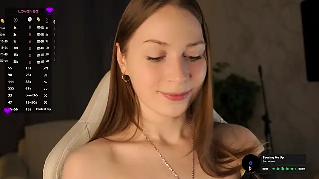 Snapshot of Stella_of_steel chatting on June 26, 2026, 11:05 am Stella of steel online show from June 26, 2026, 11:05 am
