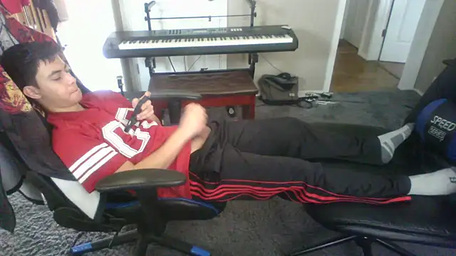 tylewnol online show from April 22, 2026, 5:53 pm