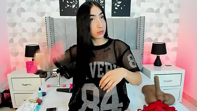 Snapshot of natasha_moreno chatting on February 26, 2026, 12:27 pm natasha moreno online show from February 26, 2026, 12:27 pm