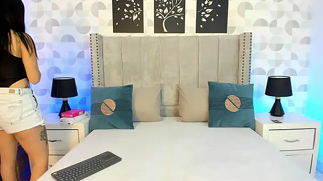 Snapshot of natasha_moreno chatting on February 21, 2026, 12:40 pm natasha moreno online show from February 21, 2026, 12:40 pm