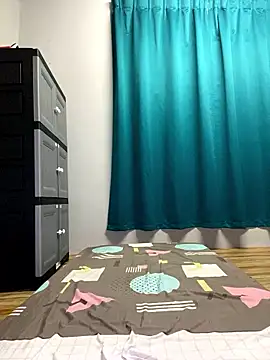 melyiaaa online show from January 12, 2026, 3:19 pm