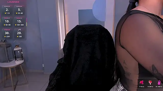 MilaColeman online show from December 20, 2025, 4:04 am