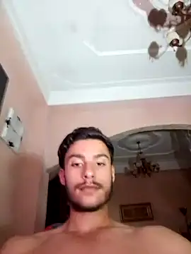 Snapshot of Ellyakine1 chatting on October 27, 2025, 6:42 pm Ellyakine1 online show from October 27, 2025, 6:42 pm