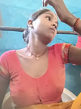 Snapshot of Harini_Gautam chatting on October 14, 2025, 2:56 am Harini Gautam online show from October 14, 2025, 2:56 am