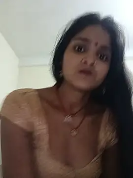 Snapshot of Harini_Gautam chatting on August 8, 2026, 12:23 pm Harini Gautam online show from August 8, 2026, 12:23 pm