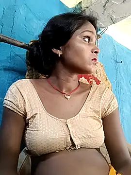 Snapshot of Harini_Gautam chatting on September 17, 2025, 7:54 am Harini Gautam online show from September 17, 2025, 7:54 am