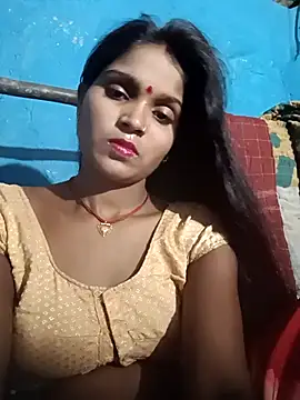 Snapshot of Harini_Gautam chatting on September 21, 2025, 1:27 pm Harini Gautam online show from September 21, 2025, 1:27 pm