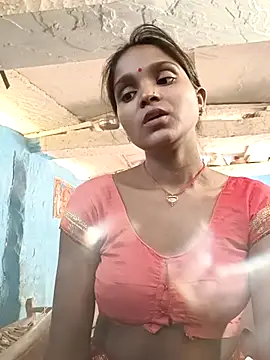 Snapshot of Harini_Gautam chatting on October 17, 2025, 5:11 am Harini Gautam online show from October 17, 2025, 5:11 am