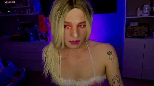 Snapshot of Kkkylie chatting on February 4, 2026, 4:57 pm Kkkylie online show from February 4, 2026, 4:57 pm