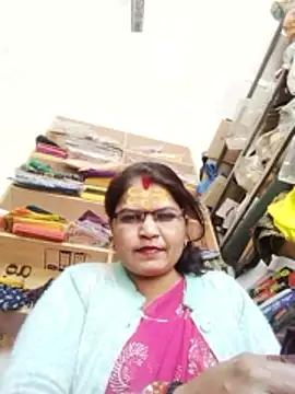 Snapshot of Bhavna_hot chatting on February 15, 2026, 5:19 am Bhavna hot online show from February 15, 2026, 5:19 am