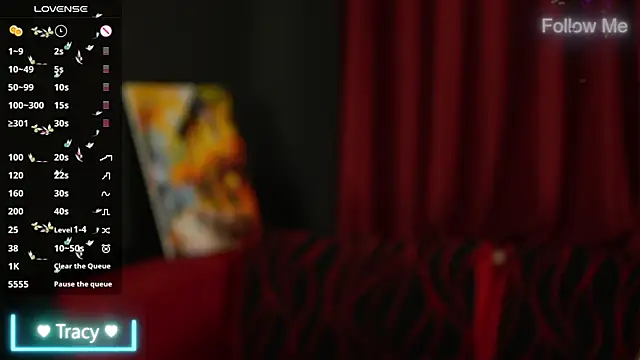 Tracyix online show from April 10, 2026, 7:43 pm