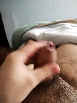 Snapshot of MagneticLust chatting on September 25, 2025, 2:45 pm MagneticLust online show from September 25, 2025, 2:45 pm